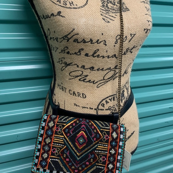 Mary Frances hip/shoulder/clutch - Picture 5 of 7